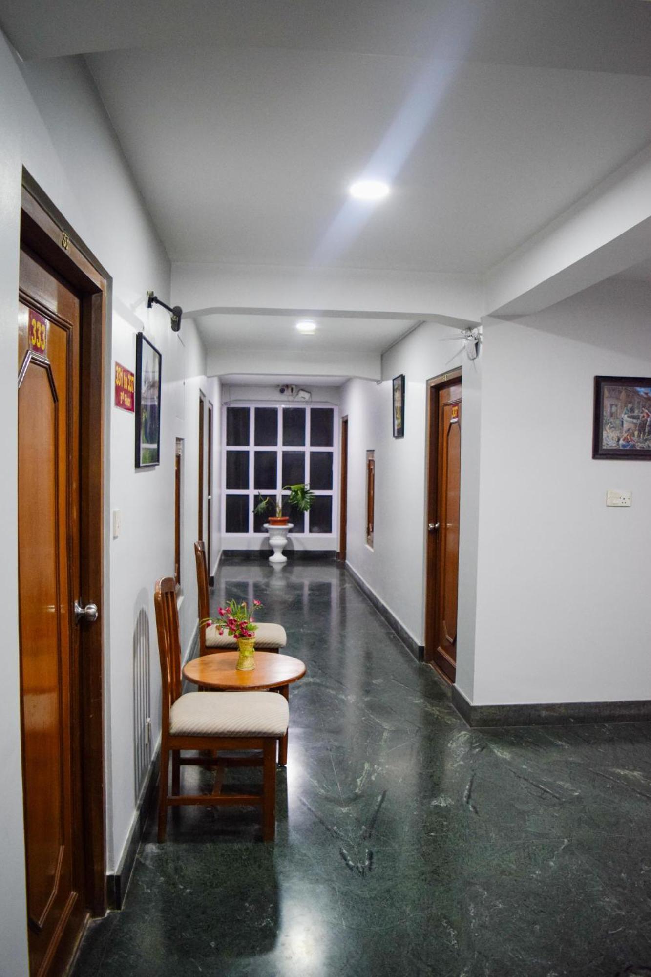 Kathmandu Prince Hotel Exteriör bild