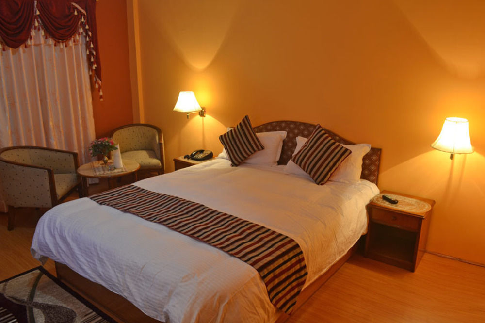 Kathmandu Prince Hotel Exteriör bild