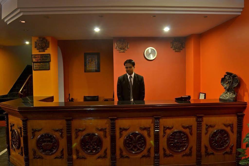 Kathmandu Prince Hotel Exteriör bild